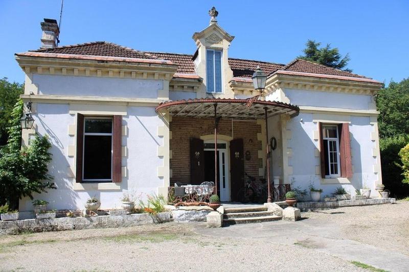 Maison - 178 m² - 6 pièces