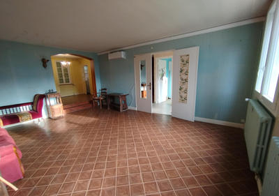 Maison - 160 m² - 7 pièces