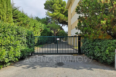 Parking / Garage - 17 m²