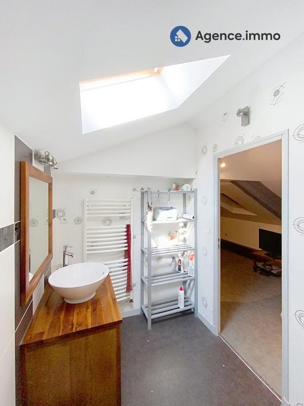 Maison ancienne - 219 m² - 7 pièces