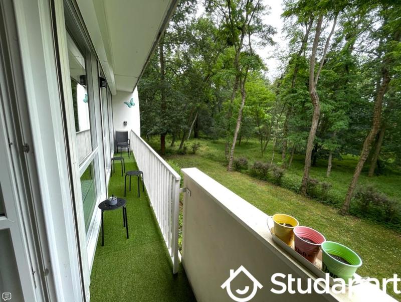 Chambre - 13 m² - 1 pièce