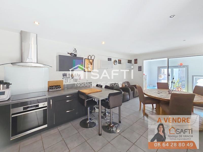 Maison - 180 m² - 6 pièces