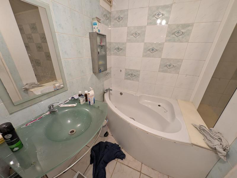 Appartement - 98 m² - 4 pièces