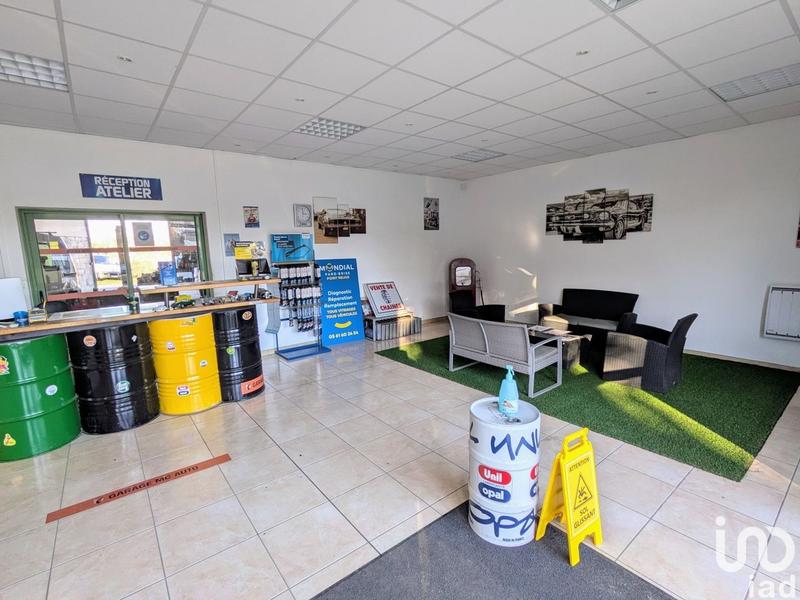 Local commercial - 200 m²