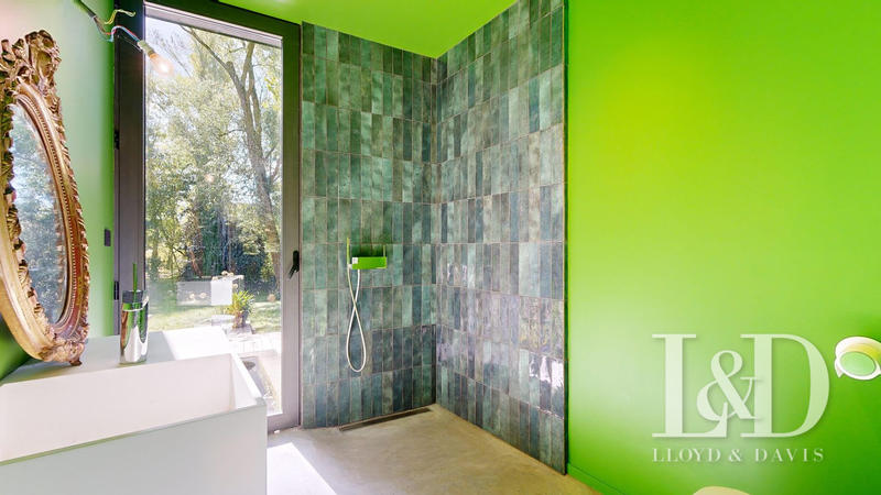 Maison - 185 m² - 7 pièces