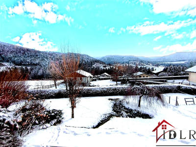 Maison - 110 m² - 6 pièces