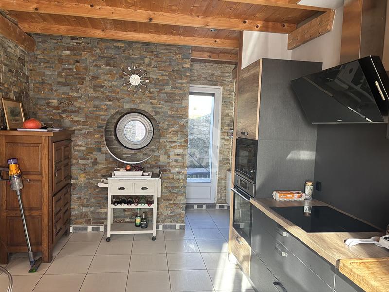 Maison - 134 m² - 6 pièces