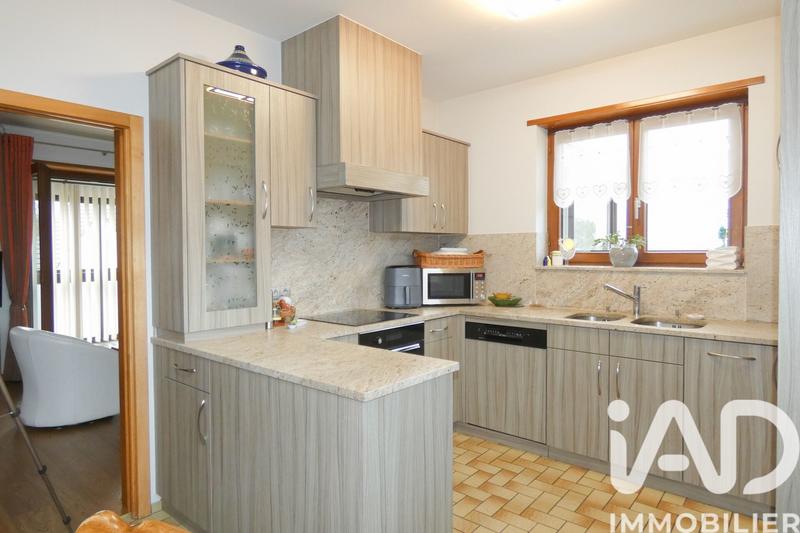 Maison - 186 m² - 7 pièces