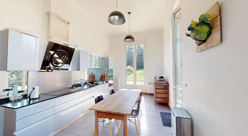 Château - 531 m² - 12 pièces