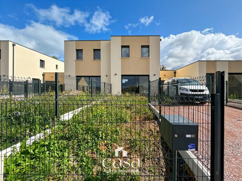 Maison - 88 m² - 4 pièces