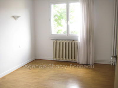 Appartement - 69 m² - 4 pièces