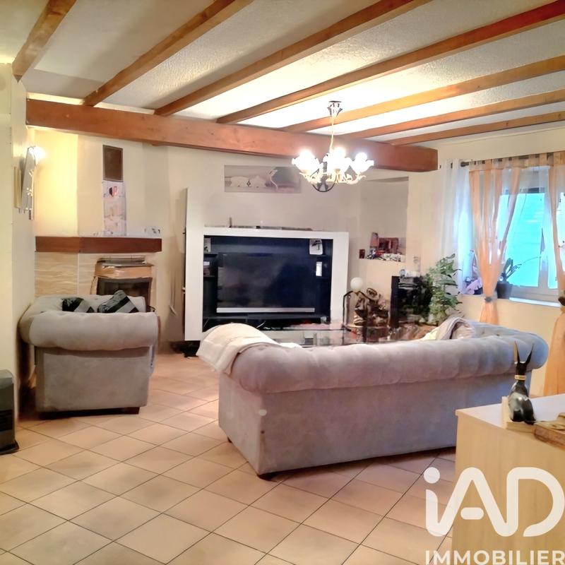 Maison - 137 m² - 6 pièces