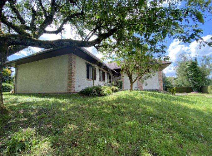 Maison - 138 m² - 4 pièces