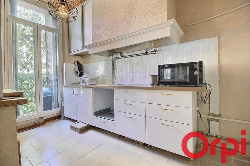 Appartement - 82 m² - 3 pièces