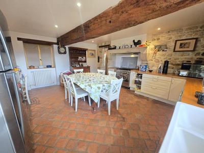 Corps de ferme - 188 m² - 5 pièces