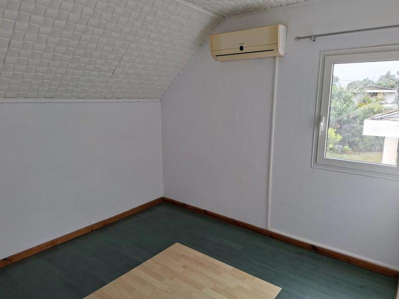 Villa - 77 m² - 5 pièces