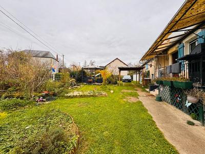 Maison - 103 m² - 6 pièces