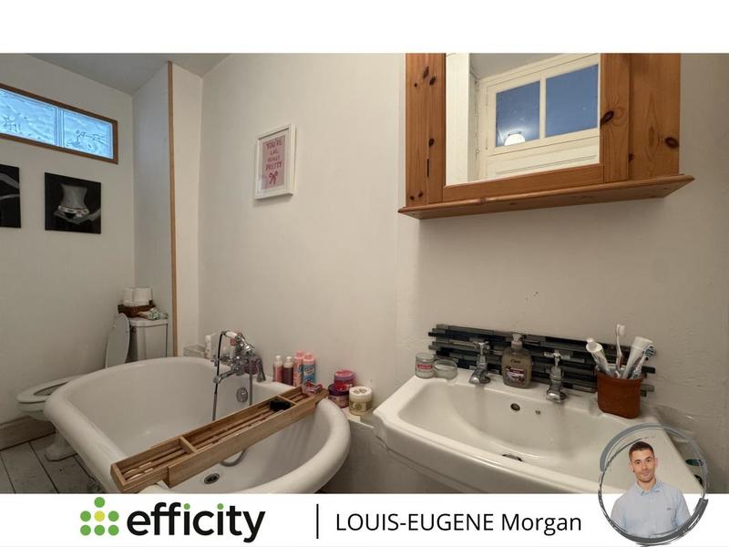 Maison de ville - 185 m² - 7 pièces