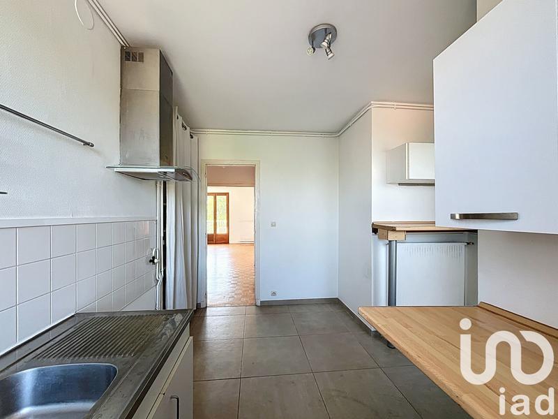 Appartement - 93 m² - 4 pièces