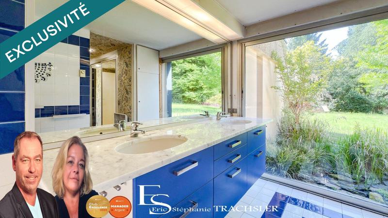 Maison - 304 m² - 12 pièces