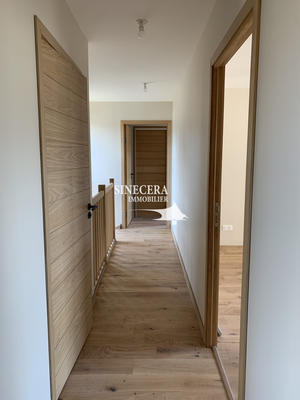 Maison - 172 m² - 6 pièces