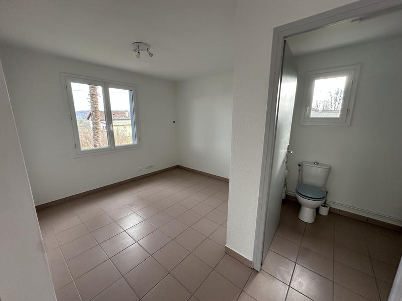 Local commercial - 197 m²