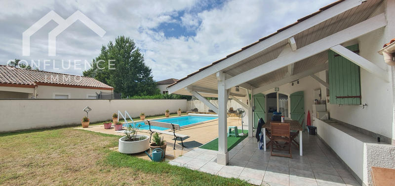 Maison - 110 m² - 5 pièces