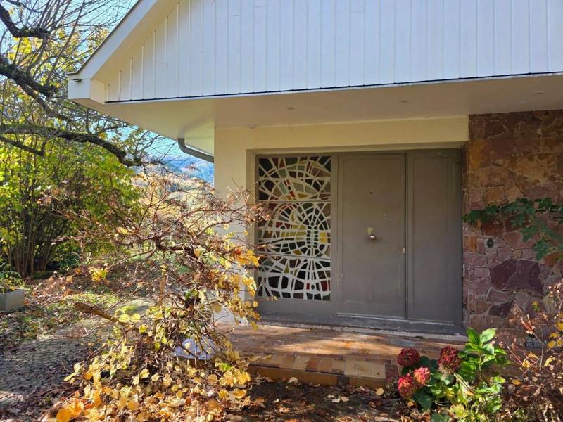 Maison - 224 m² - 7 pièces