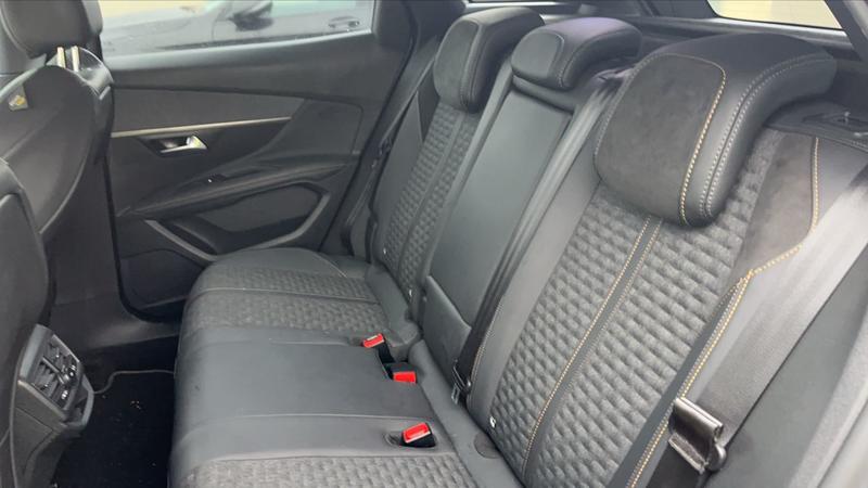 Peugeot 3008 1.2 PureTech 130 Allure Roadtrip