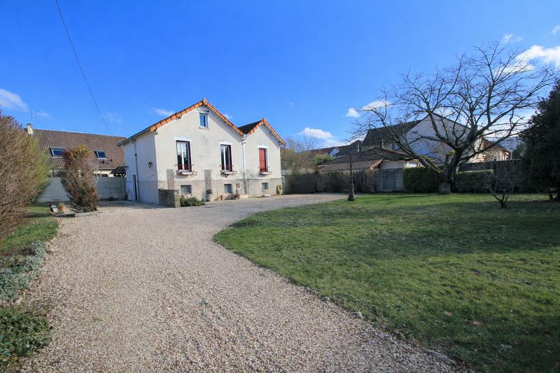Maison - 84 m² - 4 pièces