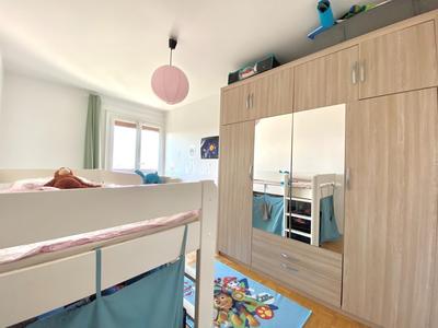 Appartement - 85 m² - 4 pièces