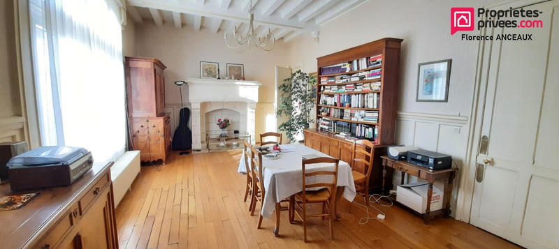 Appartement - 213 m² - 8 pièces