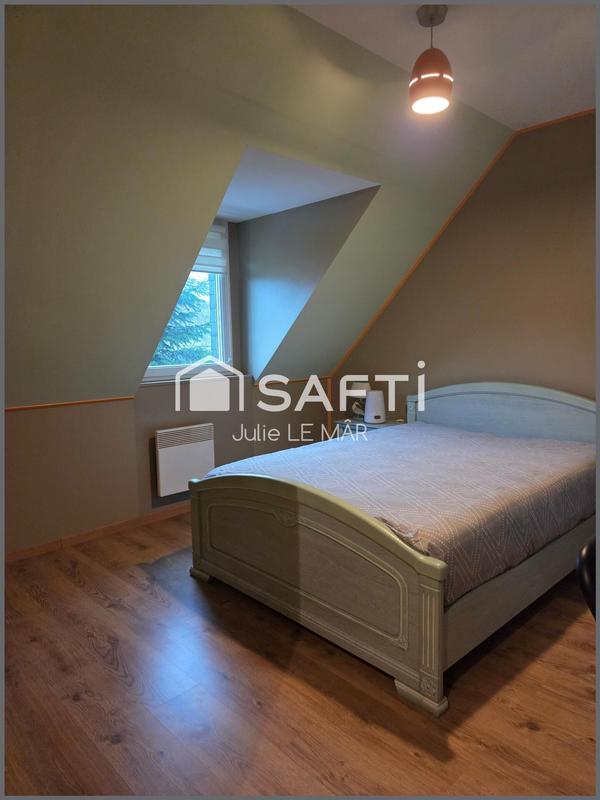 Maison - 90 m² - 5 pièces