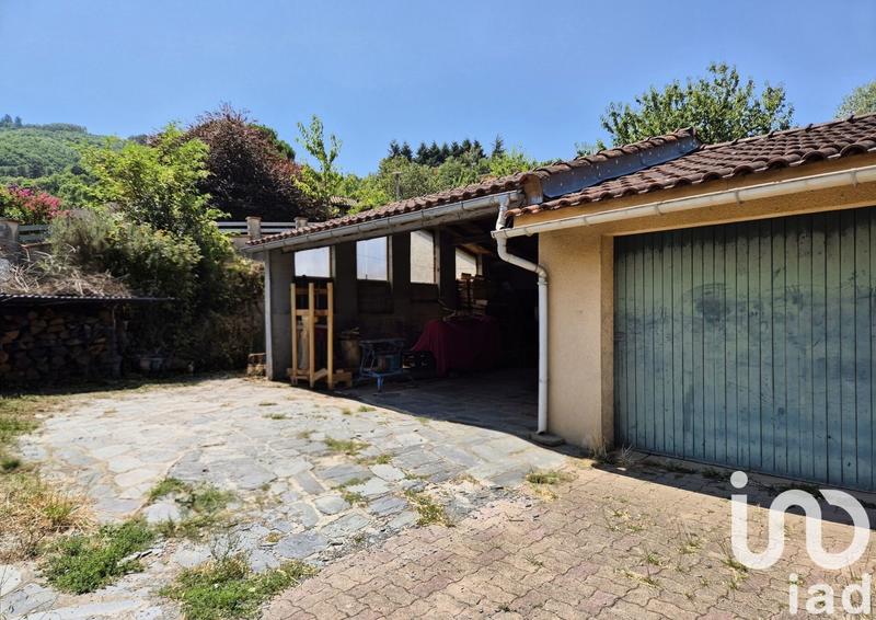 Maison - 138 m² - 6 pièces