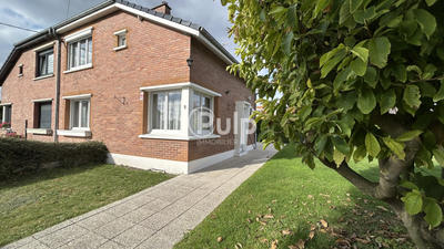 Maison - 74 m² - 5 pièces