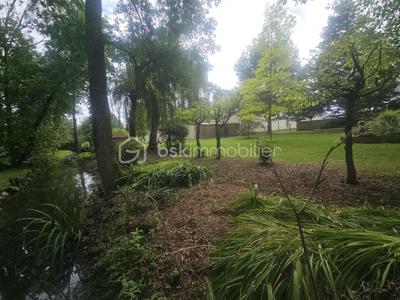 Demeure - 420 m² - 11 pièces