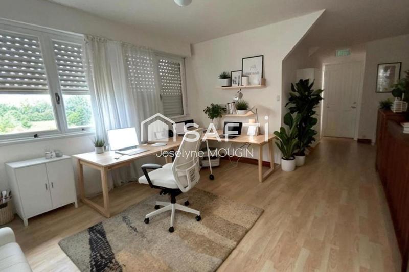 Maison - 220 m² - 7 pièces