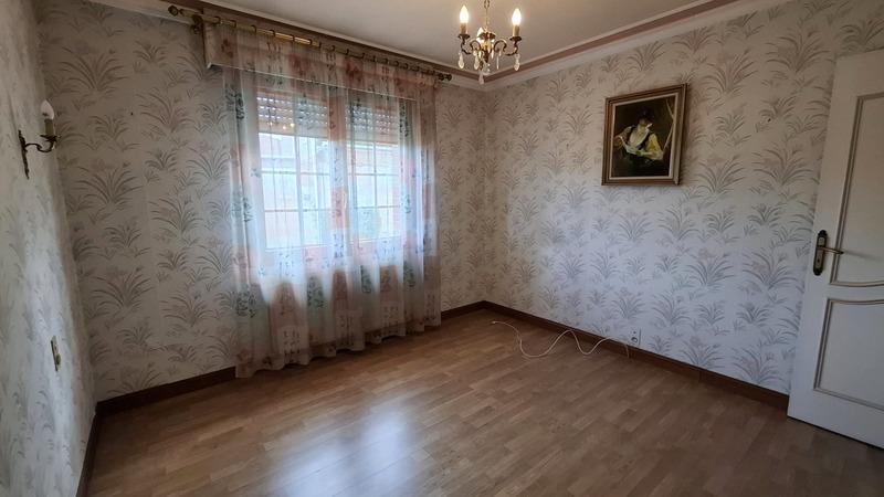 Maison - 96 m² - 5 pièces