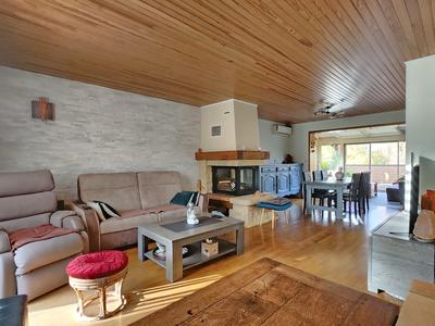 Maison - 116 m² - 6 pièces