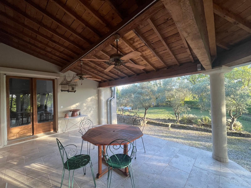 Maison - 203 m² - 7 pièces