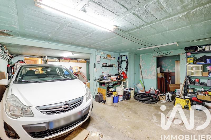 Maison - 182 m² - 8 pièces