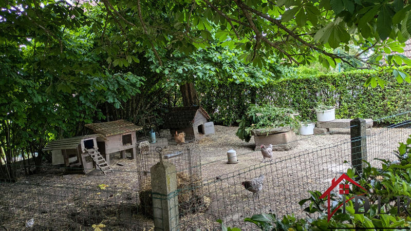 Maison - 200 m² - 7 pièces