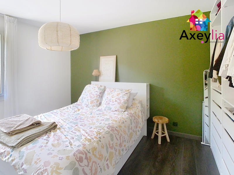 Maison - 111 m² - 6 pièces