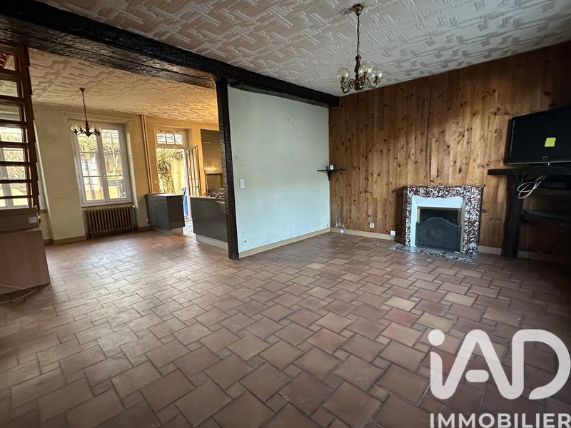 Maison - 181 m² - 7 pièces