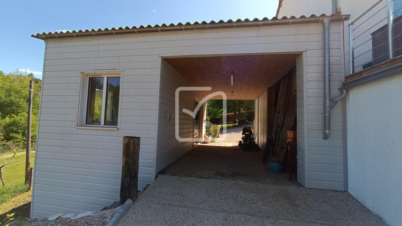 Maison - 171 m² - 7 pièces