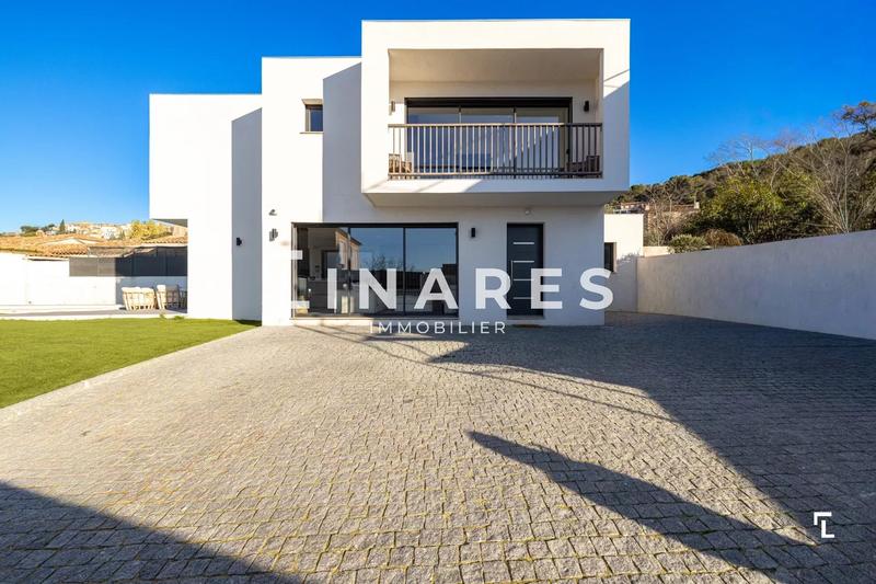 Villa - 138 m² - 5 pièces