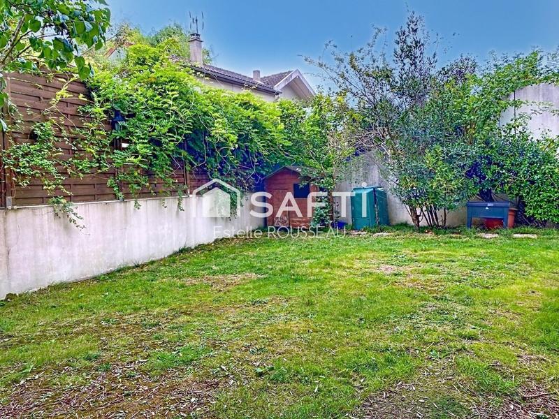 Maison - 145 m² - 8 pièces