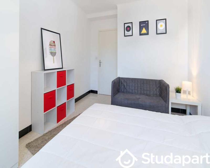 Chambre - 40 m² - 1 pièce