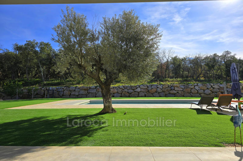 Villa - 280 m² - 5 pièces