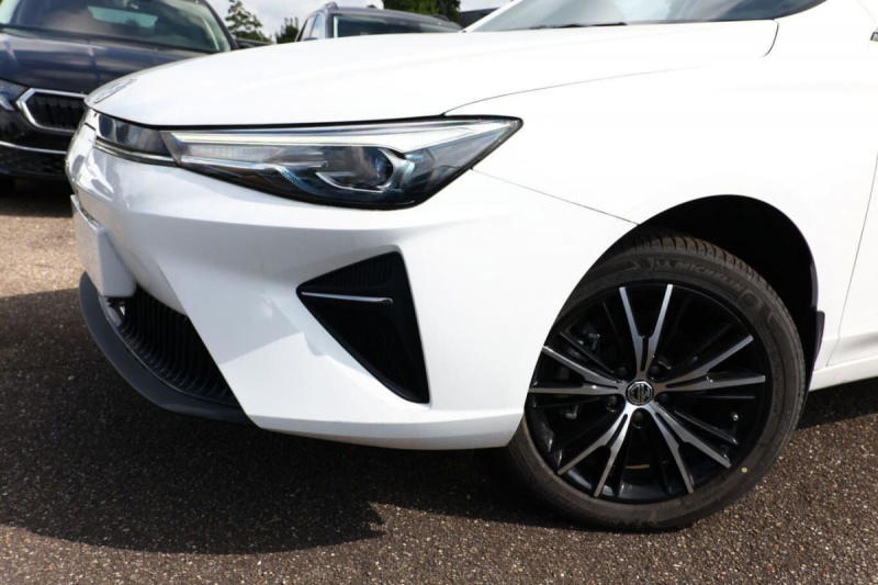 Mg mg5 Luxury 50 Kwh 177 Ch